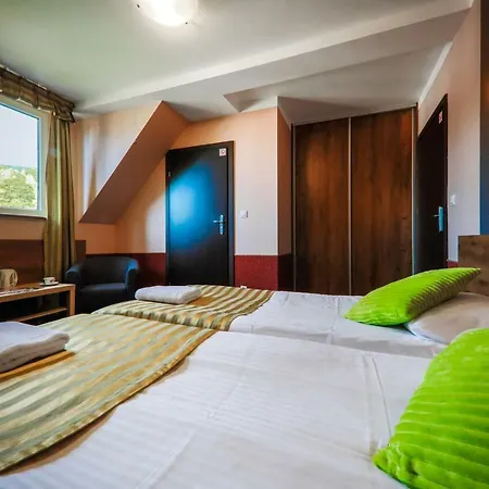 Zapiecek פארק נופש *